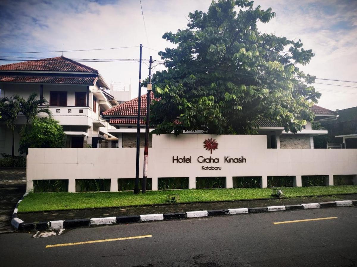 Hotel Graha Kinasih Kotabaru Jogyakarta Zewnętrze zdjęcie