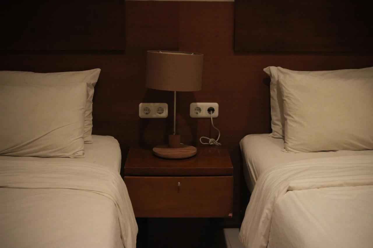 Hotel Graha Kinasih Kotabaru Jogyakarta Zewnętrze zdjęcie